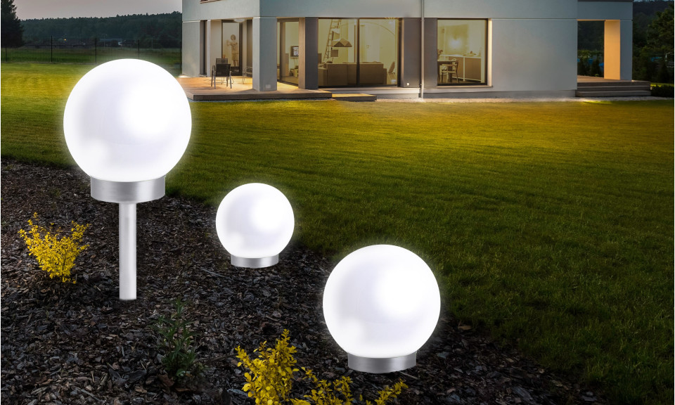 Lampe solaire boule de verre scintillante - Comptoir des Lampes